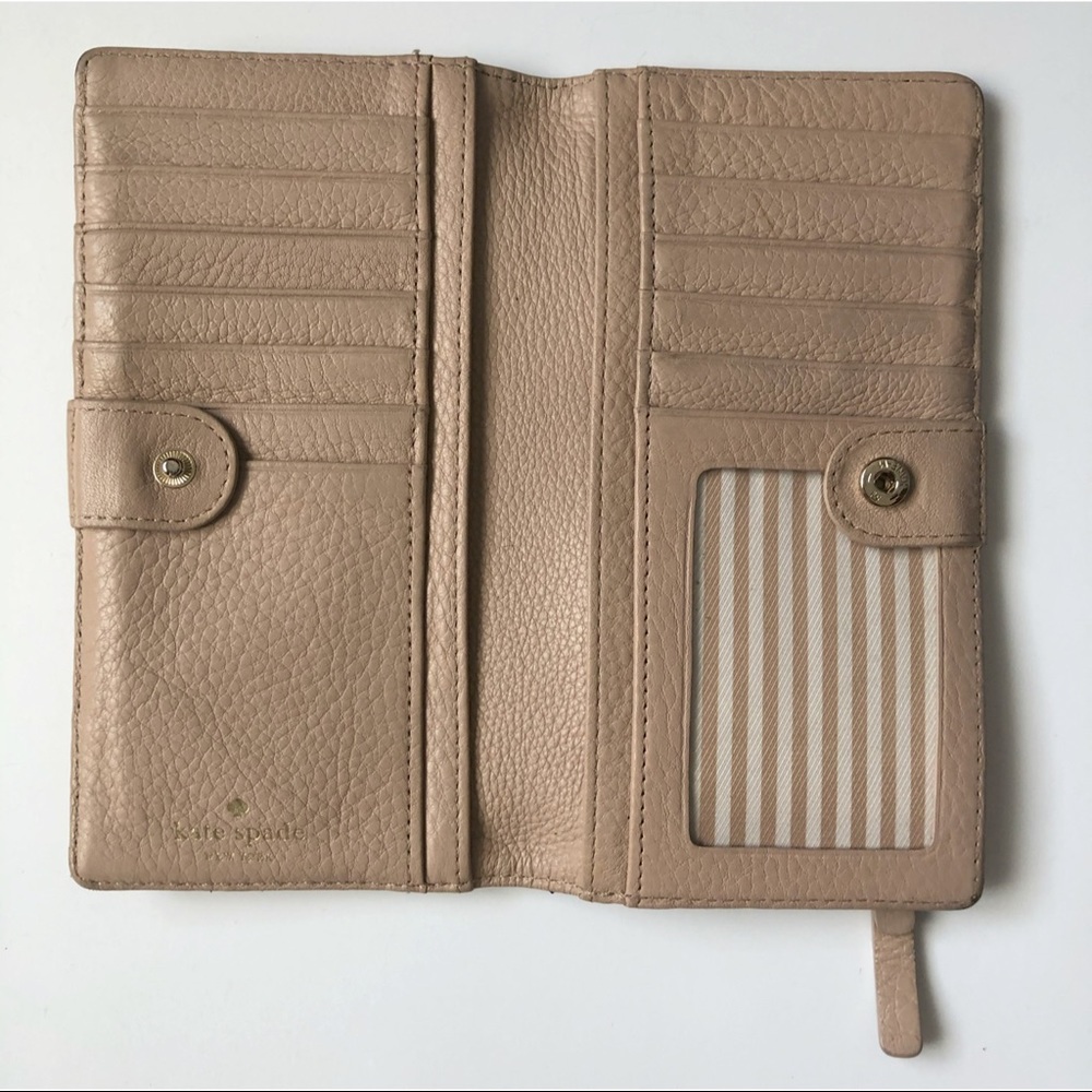 Kate Spade nude wallet